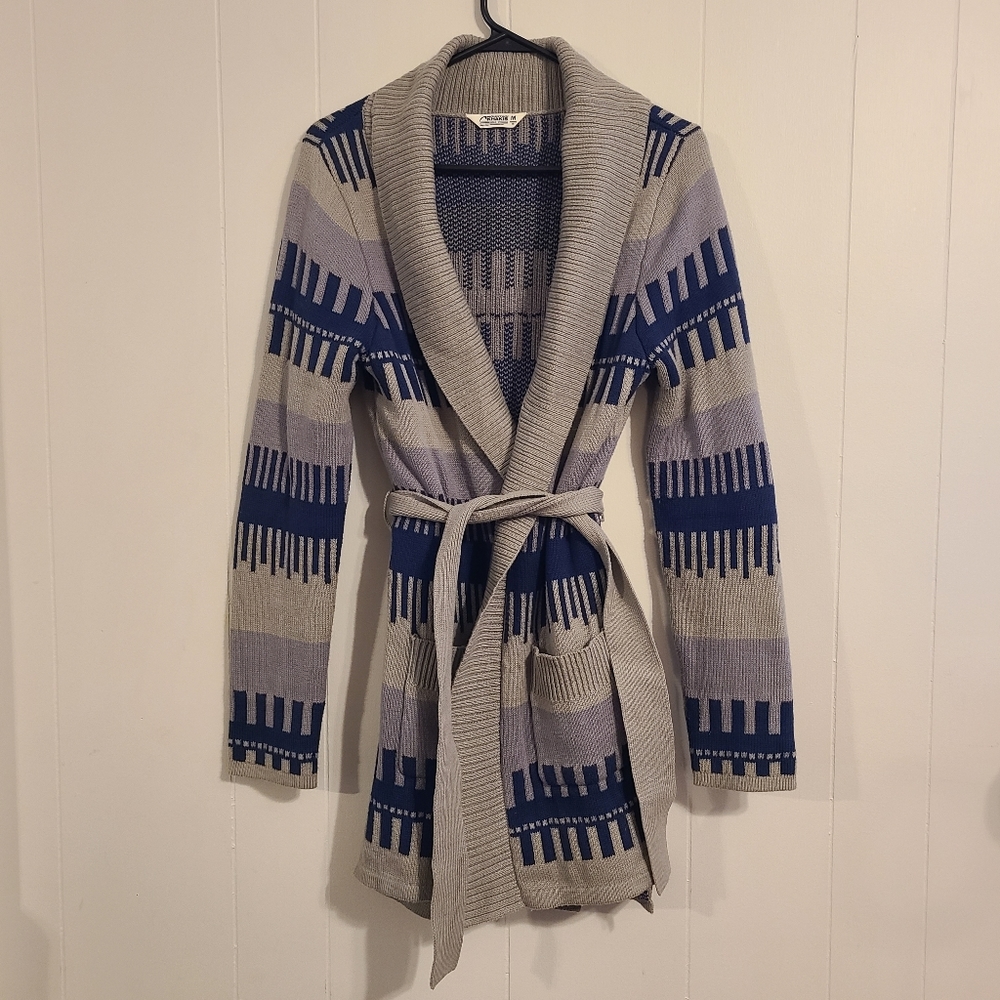 NWOT Mountain Khakis blue and gray wrap sweater cardigan